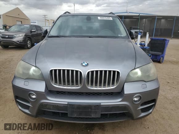 ✅ 2011 BMW X5 35d • VIN: 5UXZW0C58BL369864 • Lot: 80835465. Listed on Copart with 174,268 mi. Free auction sales archive from the USA and detailed vehicle history report at DreamBid. Image 5.