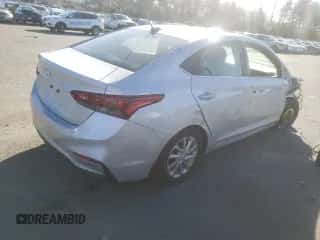 2022 Hyundai Accent SEL z VIN 3KPC24A61NE175874, wystawiony jako Copart lot #39651833 z przebiegiem 7 389 mil mil oraz . Historia ofert i sprzedaży dostępna na DreamBid. Obrazek 3.