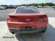 2015 Chevrolet Camaro LT z VIN 2G1FD1E31F9217958, wystawiony jako Copart lot #84717235 z przebiegiem 60 073 mil mil oraz Szkoda całkowita • Salvage title. Historia ofert i sprzedaży dostępna na DreamBid. Obrazek 6.