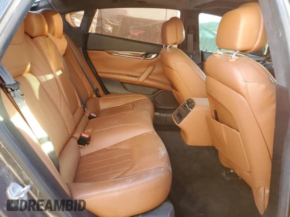 ✅ 2015 Maserati Quattroporte S Q4 • VIN: ZAM56RRA0F1134204 • Lot: 76226743. Wystawiony na Copart z przebiegiem 59 784 mil. Bezpłatny archiwum sprzedaży aukcyjnych z USA i szczegółowy raport historii pojazdu na DreamBid. Zdjęcie 10.