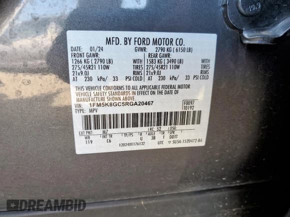 ✅ 2024 Ford Explorer ST • VIN: 1FM5K8GC5RGA20467 • Lot: 65094875. Listed on Copart with 15,636 mi. Free auction sales archive from the USA and detailed vehicle history report at DreamBid. Image 13.