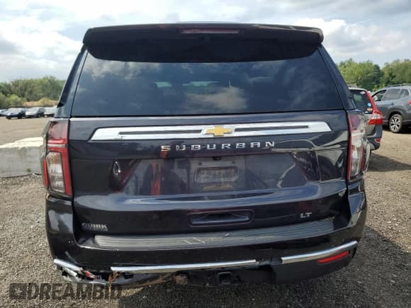 ✅ 2022 Chevrolet Suburban LT • VIN: 1GNSKCKD6NR346570 • Lot: 68472374. Wystawiony na Copart z przebiegiem Nie podano. Bezpłatny archiwum sprzedaży aukcyjnych z USA i szczegółowy raport historii pojazdu na DreamBid. Zdjęcie 6.