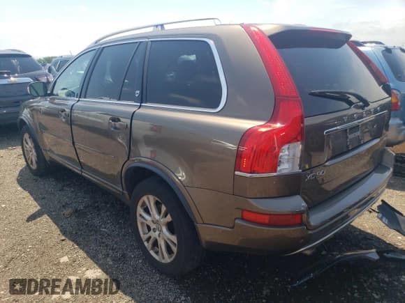 ✅ 2013 Volvo XC90 Premier Plus • VIN: YV4952CZ4D1630681 • Lot: 63199284. Wystawiony na Copart z przebiegiem 142 743 mil. Bezpłatny archiwum sprzedaży aukcyjnych z USA i szczegółowy raport historii pojazdu na DreamBid. Zdjęcie 2.
