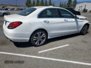 ✅ 2021 Mercedes-Benz C 300 • VIN: W1KWF8DB3MR620058 • Лот: 80759275. Опубликован ранее на Copart с пробегом 75 913 миль. Бесплатный доступ к архиву аукционных продаж из США и подробный отчёт об истории автомобиля на DreamBid. Изображение 3.