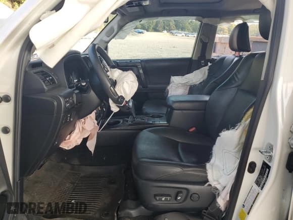 ✅ 2021 Toyota 4Runner Nightshade • VIN: JTECU5JR4M5234318 • Lot: 71530925. Wystawiony na Copart z przebiegiem 140 370 mil. Bezpłatny archiwum sprzedaży aukcyjnych z USA i szczegółowy raport historii pojazdu na DreamBid. Zdjęcie 7.