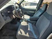 ✅ 1995 Ford Explorer Eddie Bauer • VIN: 1FMDU34X8SZB90171 • Lot: 69075005. Listed on Copart with 160,854 mi. Free auction sales archive from the USA and detailed vehicle history report at DreamBid. Image 7.