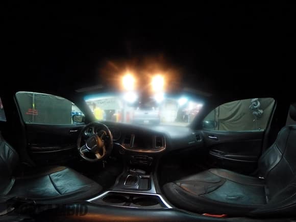 ✅ 2015 Dodge Charger RT • VIN: 2C3CDXCT7FH841015 • Лот: 43367947. Опубликован ранее на IAAI с пробегом 174 477 миль. Бесплатный доступ к архиву аукционных продаж из США и подробный отчёт об истории автомобиля на DreamBid. Изображение 18.