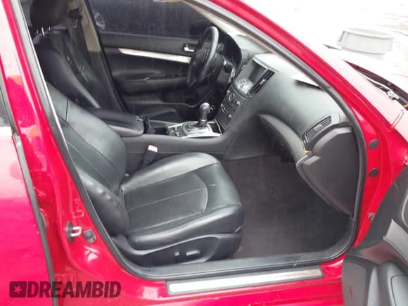 ✅ 2012 Infiniti G37 Journey • VIN: JN1CV6AP1CM625424 • Lot: 42951040. Wystawiony na IAAI z przebiegiem 217 491 mil. Bezpłatny archiwum sprzedaży aukcyjnych z USA i szczegółowy raport historii pojazdu na DreamBid. Zdjęcie 5.