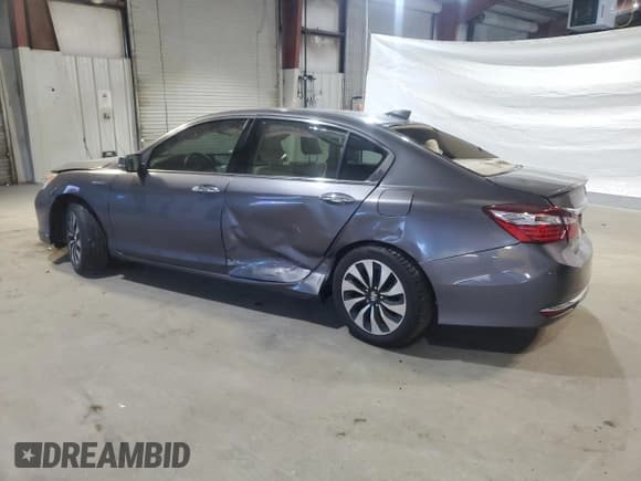 ✅ 2017 Honda Accord • VIN: JHMCR6F35HC021314 • Lot: 90271245. Wystawiony na Copart z przebiegiem 78 808 mil. Bezpłatny archiwum sprzedaży aukcyjnych z USA i szczegółowy raport historii pojazdu na DreamBid. Zdjęcie 2.