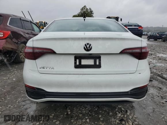 ✅ 2023 Volkswagen Jetta S • VIN: 3VW4M7BU4PM008220 • Лот: 73307764. Опубликован ранее на Copart с пробегом 58 386 миль. Бесплатный доступ к архиву аукционных продаж из США и подробный отчёт об истории автомобиля на DreamBid. Изображение 6.