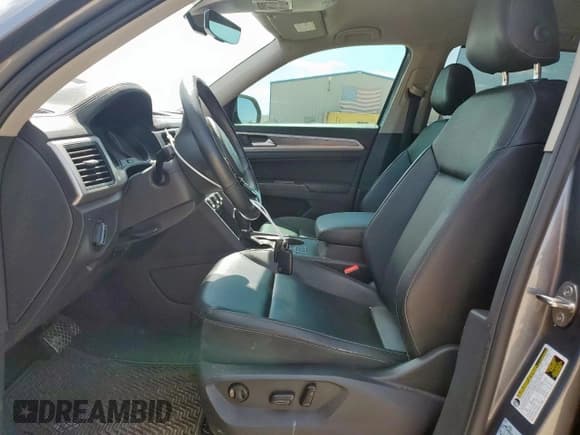 ✅ 2018 Volkswagen Atlas SE • VIN: 1V2DP2CA2JC600904 • Lot: 61149395. Listed on Copart with 106,057 mi. Free auction sales archive from the USA and detailed vehicle history report at DreamBid. Image 7.