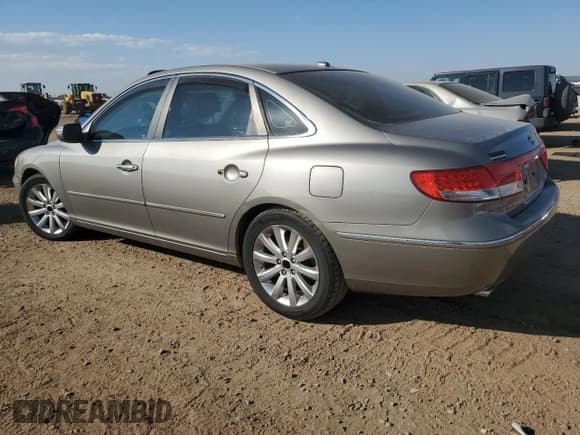 ✅ 2009 Hyundai Azera Limited • VIN: KMHFC46F39A442150 • Lot: 82528255. Listed on Copart with 164,486 mi. Free auction sales archive from the USA and detailed vehicle history report at DreamBid. Image 2.