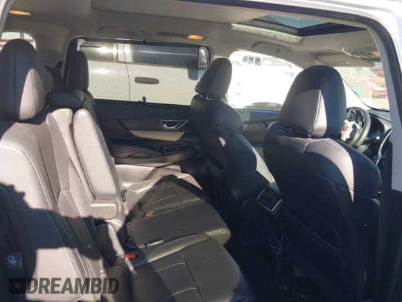 ✅ 2022 Subaru Ascent Limited • VIN: 4S4WMALD3N3440055 • Lot: 38799471. Listed on IAAI with 21,477 mi. Free auction sales archive from the USA and detailed vehicle history report at DreamBid. Image 8.