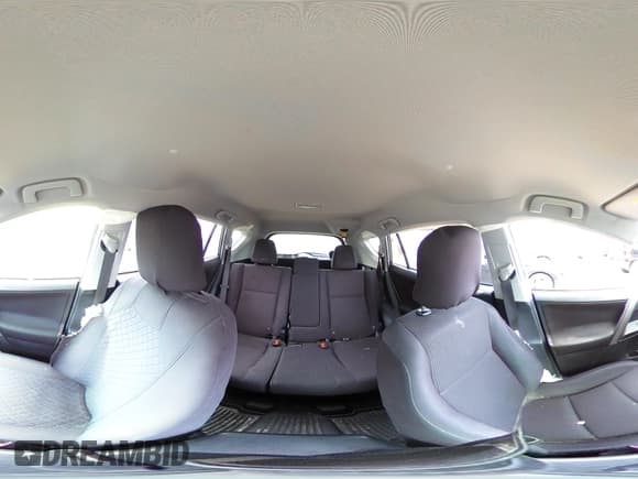 ✅ 2018 Toyota RAV4 LE • VIN: JTMBFREV2JJ746042 • Lot: 82589945. Listed on Copart with 134,958 mi. Free auction sales archive from the USA and detailed vehicle history report at DreamBid. Image 15.