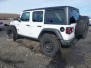 ✅ 2023 Jeep Wrangler Sport • VIN: 1C4HJXDG4PW567027 • Lot: 41633197. Wystawiony na IAAI z przebiegiem 14 782 mil. Bezpłatny archiwum sprzedaży aukcyjnych z USA i szczegółowy raport historii pojazdu na DreamBid. Zdjęcie 3.