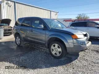 2005 Saturn VUE z VIN 5GZCZ53435S850407, wystawiony jako Copart lot #81821284 z przebiegiem 118 621 mil mil oraz Szkoda całkowita • Salvage title. Historia ofert i sprzedaży dostępna na DreamBid. Obrazek 4.