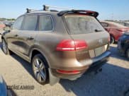 ✅ 2014 Volkswagen Touareg Exec • VIN: WVGEP9BP7ED012951 • Лот: 85498755. Опубликован ранее на Copart с пробегом 150 764 миль. Бесплатный доступ к архиву аукционных продаж из США и подробный отчёт об истории автомобиля на DreamBid. Изображение 2.