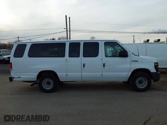 ✅ 2014 Ford Econoline Passenger XL • VIN: 1FBSS3BL1EDA45982 • Lot: 43803998. Listed on IAAI with 229,116 mi. Free auction sales archive from the USA and detailed vehicle history report at DreamBid. Image 13.