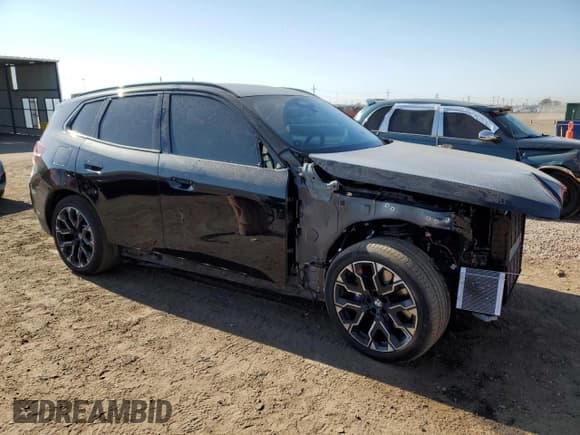 ✅ 2025 BMW X3 M50 xDrive • VIN: 5UX73GP0XS9Y30048 • Lot: 69661065. Wystawiony na Copart z przebiegiem 7 034 mil. Bezpłatny archiwum sprzedaży aukcyjnych z USA i szczegółowy raport historii pojazdu na DreamBid. Zdjęcie 4.