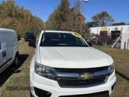 ✅ 2019 Chevrolet Colorado 2WD Work Truck • VIN: 1GCHSBEA0K1161536 • Lot: 43651787. Wystawiony na IAAI z przebiegiem 159 989 mil. Bezpłatny archiwum sprzedaży aukcyjnych z USA i szczegółowy raport historii pojazdu na DreamBid. Zdjęcie 6.