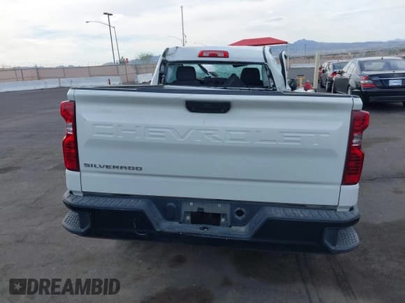 ✅ 2019 Chevrolet Silverado 1500 Work Truck • VIN: 3GCNWAEH8KG282699 • Lot: 41900245. Wystawiony na IAAI z przebiegiem Nie podano. Bezpłatny archiwum sprzedaży aukcyjnych z USA i szczegółowy raport historii pojazdu na DreamBid. Zdjęcie 18.