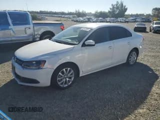 ✅ 2014 Volkswagen Jetta SE • VIN: 3VWD07AJ1EM304960 • Lot: 84582085. Listed on Copart with 187,134 mi. Free auction sales archive from the USA and detailed vehicle history report at DreamBid. Image 1.