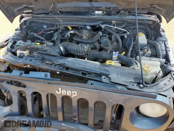 ✅ 2008 Jeep Wrangler Unlimited Rubicon • VIN: 1J4GA69158L627016 • Lot: 68046535. Listed on Copart with 174,878 mi. Free auction sales archive from the USA and detailed vehicle history report at DreamBid. Image 11.