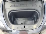 ✅ 2024 Tesla Model Y Long Range • VIN: 7SAYGDEE1RA234222 • Lot: 55139025. Listed on Copart with 17,829 mi. Free auction sales archive from the USA and detailed vehicle history report at DreamBid. Image 11.