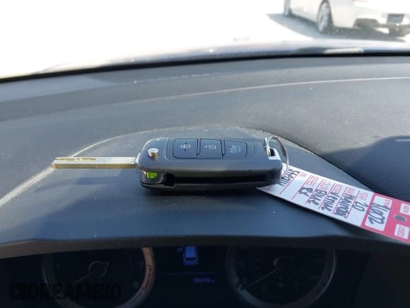 ✅ 2020 Hyundai Venue SEL • VIN: KMHRC8A32LU040238 • Lot: 42160843. Listed on IAAI with 55,690 mi. Free auction sales archive from the USA and detailed vehicle history report at DreamBid. Image 11.