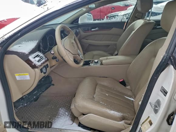 ✅ 2013 Mercedes-Benz CLS 550 • VIN: WDDLJ9BB9DA078912 • Lot: 96170735. Wystawiony na Copart z przebiegiem Nie podano. Bezpłatny archiwum sprzedaży aukcyjnych z USA i szczegółowy raport historii pojazdu na DreamBid. Zdjęcie 7.