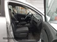 ✅ 2014 Chevrolet Captiva Sport LT • VIN: 3GNAL3EK8ES620271 • Lot: 43694740. Wystawiony na IAAI z przebiegiem 147 387 mil. Bezpłatny archiwum sprzedaży aukcyjnych z USA i szczegółowy raport historii pojazdu na DreamBid. Zdjęcie 5.