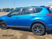 ✅ 2018 Toyota RAV4 SE • VIN: JTMJFREV5JJ250177 • Lot: 43147486. Listed on IAAI with 75,531 mi. Free auction sales archive from the USA and detailed vehicle history report at DreamBid. Image 14.