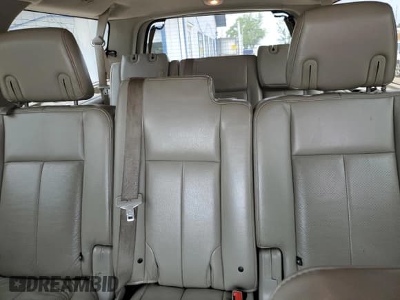 ✅ 2011 Ford Expedition Max Limited • VIN: 1FMJK2A52BEF43470 • Lot: 58922495. Listed on Copart with 227,929 mi. Free auction sales archive from the USA and detailed vehicle history report at DreamBid. Image 10.