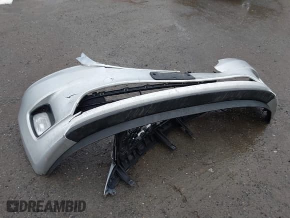 ✅ 2016 Kia Sedona EX • VIN: KNDMC5C13G6156874 • Lot: 41458155. Wystawiony na IAAI z przebiegiem 108 241 mil. Bezpłatny archiwum sprzedaży aukcyjnych z USA i szczegółowy raport historii pojazdu na DreamBid. Zdjęcie 12.