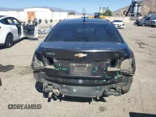 2014 Chevrolet Cruze 1LT z VIN 1G1PC5SB0E7108319, wystawiony jako Copart lot #82359805 z przebiegiem 127 086 mil mil oraz Szkoda całkowita • Salvage title. Historia ofert i sprzedaży dostępna na DreamBid. Obrazek 6.