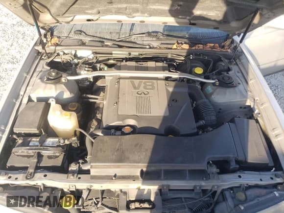 ✅ 1998 Infiniti Q45 • VIN: JNKBY31A9WM400536 • Lot: 77225484. Wystawiony na Copart z przebiegiem 136 342 mil. Bezpłatny archiwum sprzedaży aukcyjnych z USA i szczegółowy raport historii pojazdu na DreamBid. Zdjęcie 11.