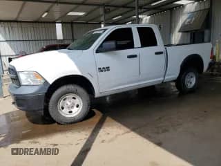 2016 Ram 1500 Express with VIN 1C6RR7FG1GS325949, listed as a Copart auction lot 68525725 with 113,990 mi miles and Clean title. Bid and sale history available at DreamBid. Image 1.
