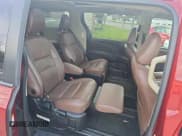 ✅ 2015 Toyota Sienna XLE • VIN: 5TDYK3DC6FS593937 • Лот: 71222945. Опубликован ранее на Copart с пробегом 136 248 миль. Бесплатный доступ к архиву аукционных продаж из США и подробный отчёт об истории автомобиля на DreamBid. Изображение 6.