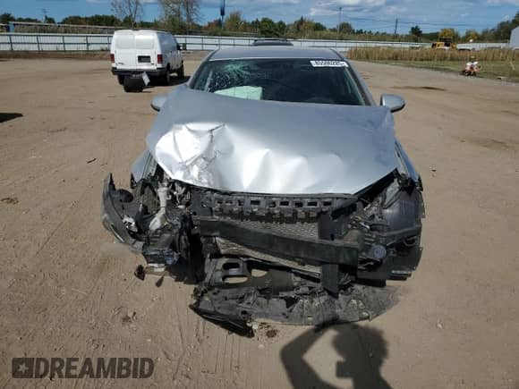 2017 Hyundai Elantra SE with VIN 5NPD84LF9HH178182, listed as a Copart auction lot 85500285 with 107,002 mi miles and Salvage title. Bid and sale history available at DreamBid. Image 5.