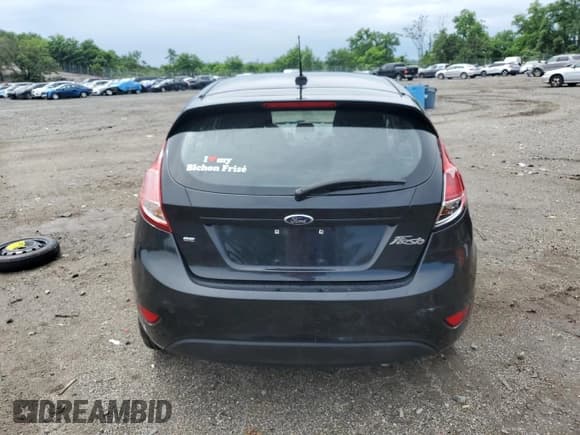 ✅ 2014 Ford Fiesta SE • VIN: 3FADP4EJ1EM103041 • Lot: 63152675. Wystawiony na Copart z przebiegiem 51 754 mil. Bezpłatny archiwum sprzedaży aukcyjnych z USA i szczegółowy raport historii pojazdu na DreamBid. Zdjęcie 6.