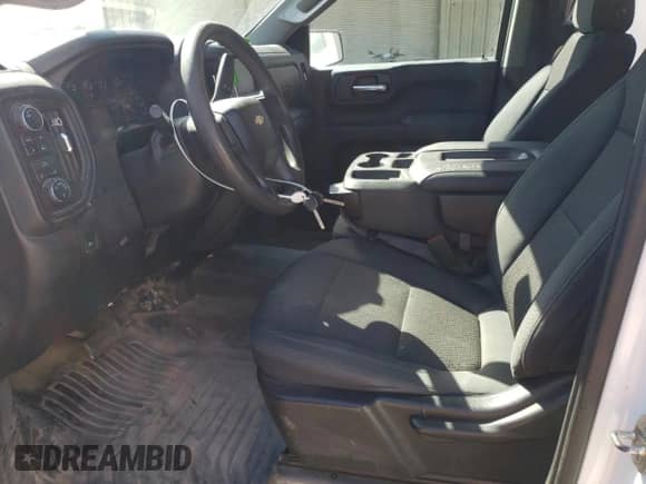 2020 Chevrolet Silverado 1500 Work Truck с VIN 1GCRYAEH7LZ131169, выставлен на аукционе Copart как лот 85272895 с пробегом 111 073 миль миль и Чистый • Clean title. История ставок и продаж доступна на DreamBid. Изображение 7.