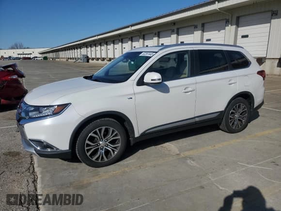 ✅ 2017 Mitsubishi Outlander GT • VIN: JA4JZ4AX8HZ003078 • Lot: 52297445. Wystawiony na Copart z przebiegiem 121 470 mil. Bezpłatny archiwum sprzedaży aukcyjnych z USA i szczegółowy raport historii pojazdu na DreamBid. Zdjęcie 1.