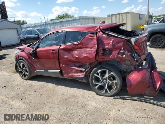 ✅ 2018 Toyota C-HR XLE • VIN: NMTKHMBX9JR053408 • Lot: 63543804. Wystawiony na Copart z przebiegiem 106 646 mil. Bezpłatny archiwum sprzedaży aukcyjnych z USA i szczegółowy raport historii pojazdu na DreamBid. Zdjęcie 2.