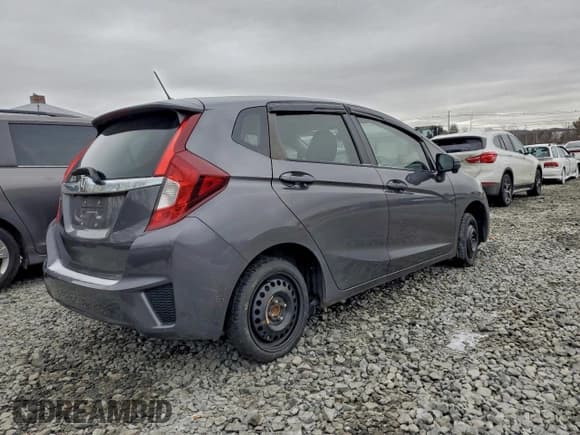 ✅ 2015 Honda Fit EX-L • VIN: 3HGGK5H84FM736589 • Lot: 95036515. Listed on Copart with 174,982 mi. Free auction sales archive from the USA and detailed vehicle history report at DreamBid. Image 3.