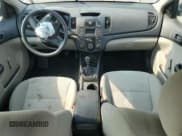 ✅ 2011 Kia Forte LX • VIN: KNAFT4A24B5442579 • Лот: 71739045. Опубликован ранее на Copart с пробегом Не указан. Бесплатный доступ к архиву аукционных продаж из США и подробный отчёт об истории автомобиля на DreamBid. Изображение 8.