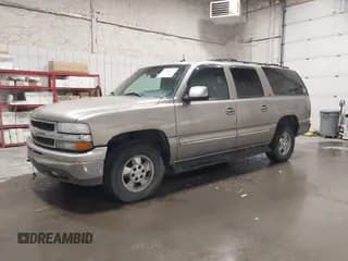 ✅ 2002 Chevrolet Suburban Z71 • VIN: 3GNFK16Z72G326643 • Лот: 42305766. Опубликован ранее на IAAI с пробегом 244 434 миль. Бесплатный доступ к архиву аукционных продаж из США и подробный отчёт об истории автомобиля на DreamBid. Изображение 2.