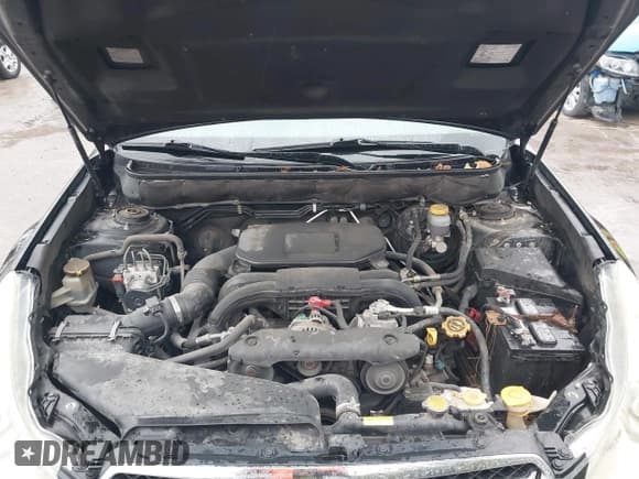 ✅ 2012 Subaru Legacy Limited • VIN: 4S3BMCK69C3016264 • Lot: 43522093. Wystawiony na IAAI z przebiegiem 163 423 mil. Bezpłatny archiwum sprzedaży aukcyjnych z USA i szczegółowy raport historii pojazdu na DreamBid. Zdjęcie 10.