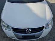 ✅ 2008 Volkswagen Eos Turbo • VIN: WVWAA71F68V051529 • Lot: 42600425. Wystawiony na Copart z przebiegiem Nie podano. Bezpłatny archiwum sprzedaży aukcyjnych z USA i szczegółowy raport historii pojazdu na DreamBid. Zdjęcie 11.