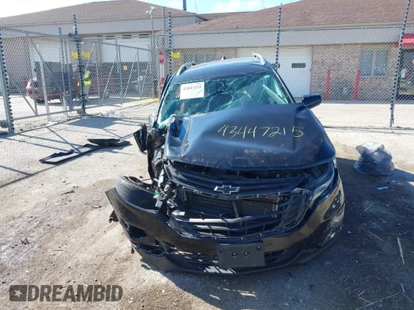 ✅ 2020 Chevrolet Equinox LT • VIN: 2GNAXVEX2L6140539 • Lot: 43447215. Listed on IAAI with 125,058 mi. Free auction sales archive from the USA and detailed vehicle history report at DreamBid. Image 12.