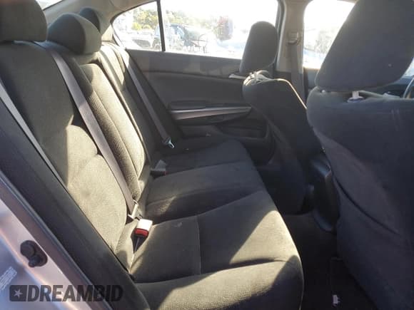 ✅ 2008 Honda Accord EX • VIN: 1HGCP26728A058529 • Lot: 84696065. Wystawiony na Copart z przebiegiem 174 186 mil. Bezpłatny archiwum sprzedaży aukcyjnych z USA i szczegółowy raport historii pojazdu na DreamBid. Zdjęcie 10.